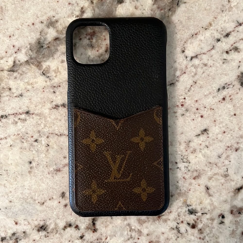 LOUIS VUITTON iPhone 11 Pro Max Case